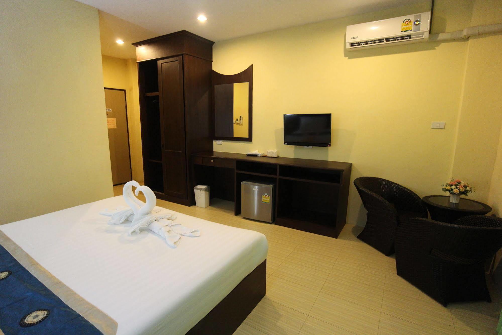 Toto Residence Ao Nang Exterior photo