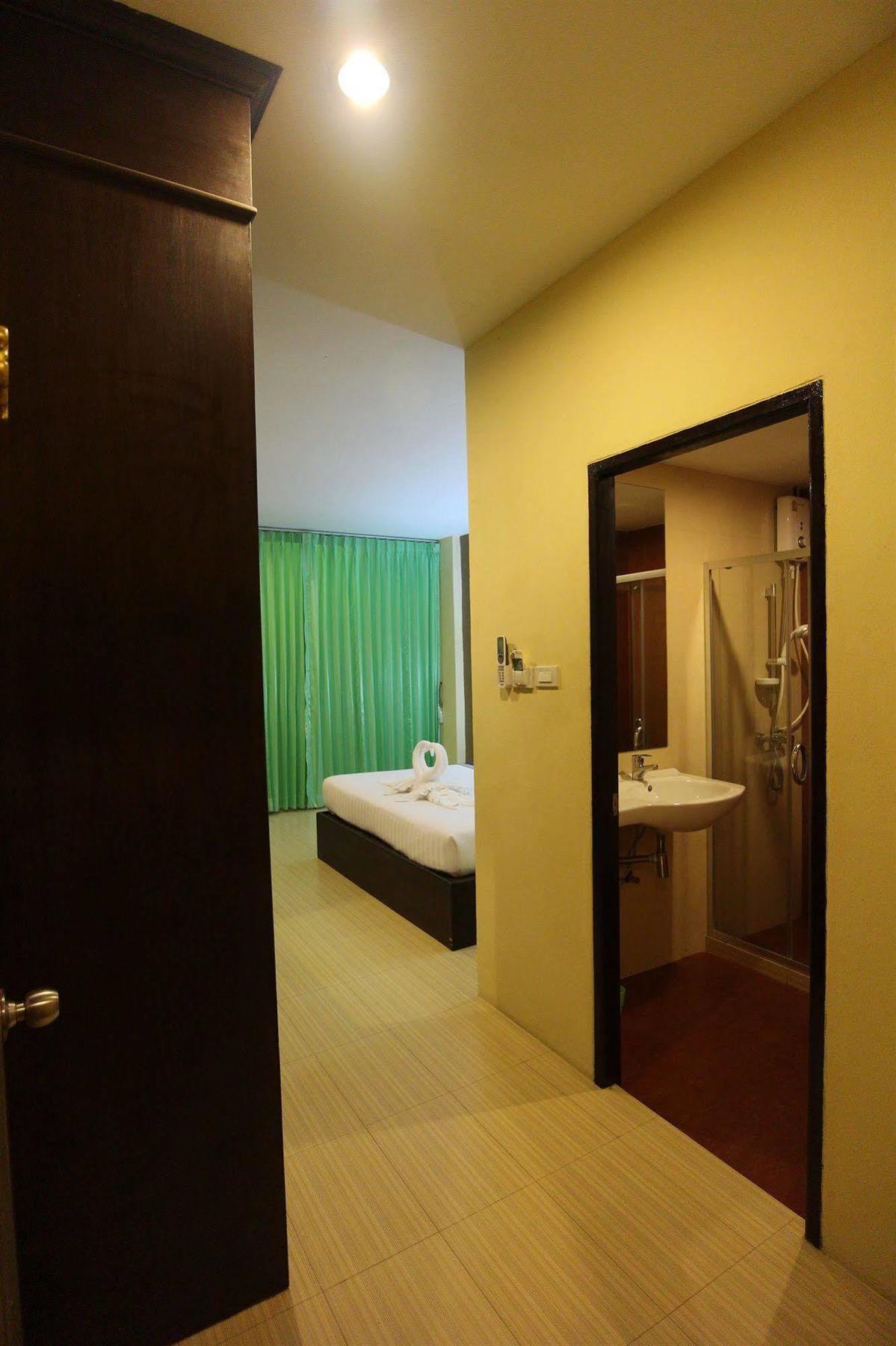 Toto Residence Ao Nang Exterior photo